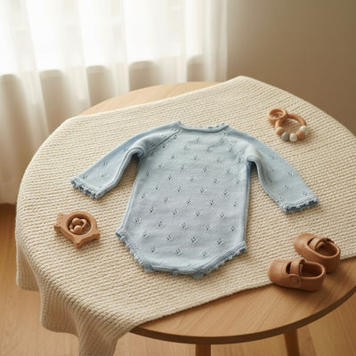 Nuvinokids® Gebreide Baby Romper Floral Sky Blue