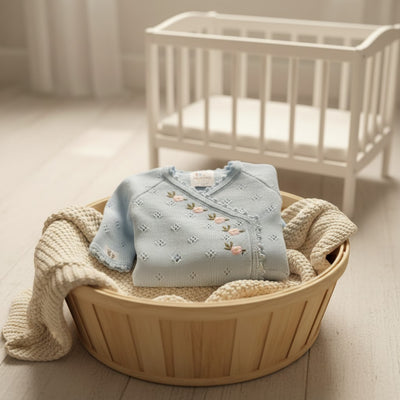 Nuvinokids® Gebreide Baby Romper Floral Sky Blue