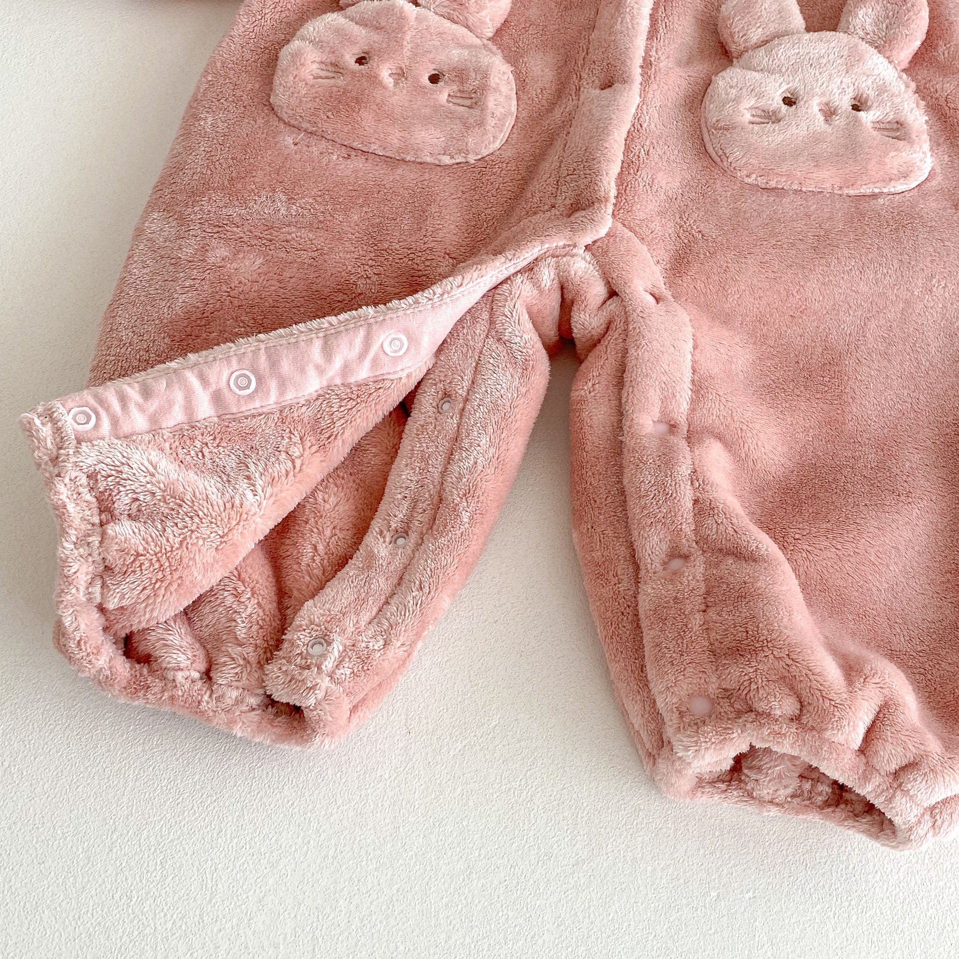 Winter Arrival Baby Girls Cute Rabbits Pattern Warm Double-sided Fleece Rompers-2